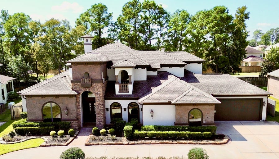 Property photo for 7511 Raes Creek Drive, Spring, TX