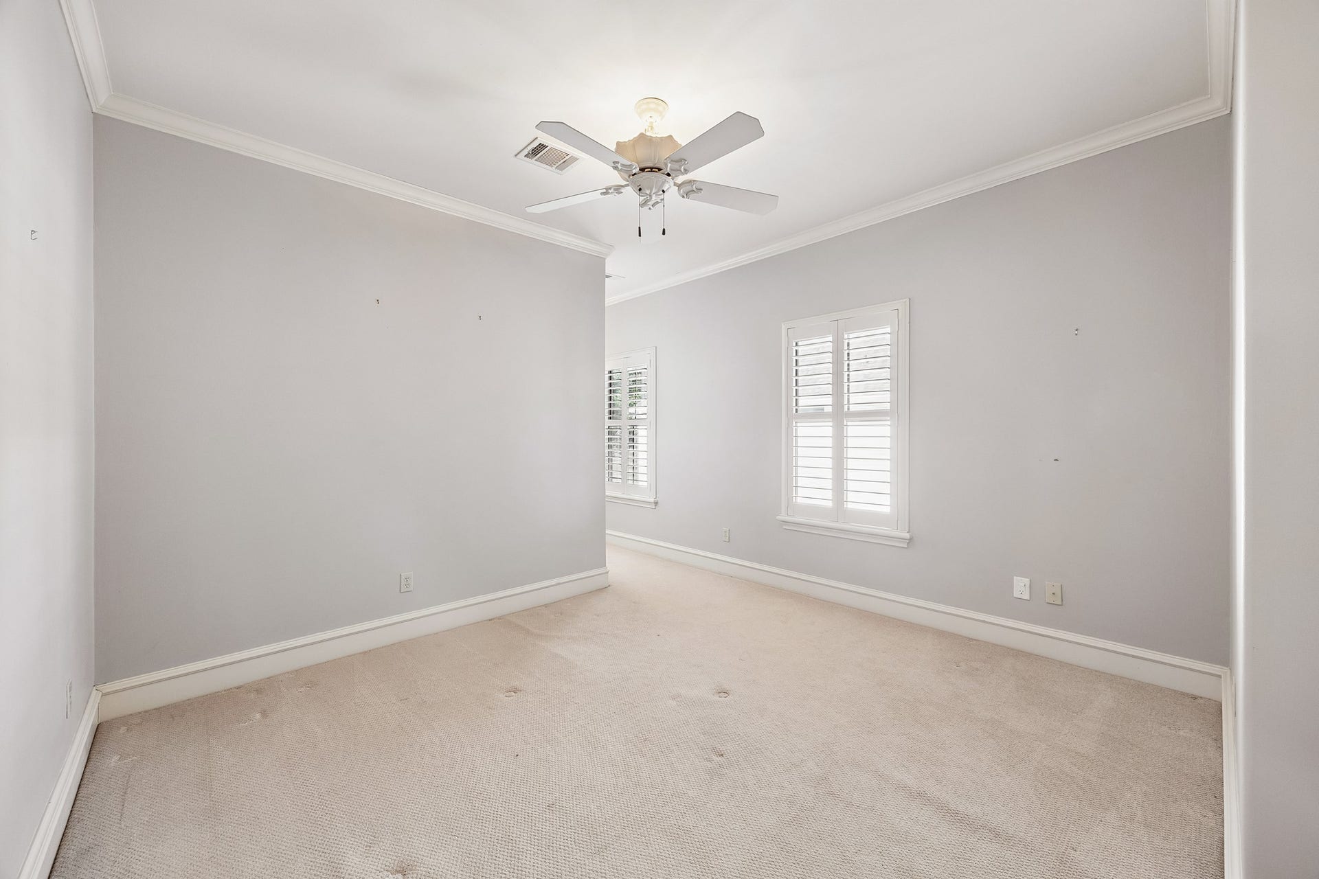 24 Hackberry Lane, #B, Houston, TX 77027 24 Hackberry Lane, #B, Houston, TX 77027