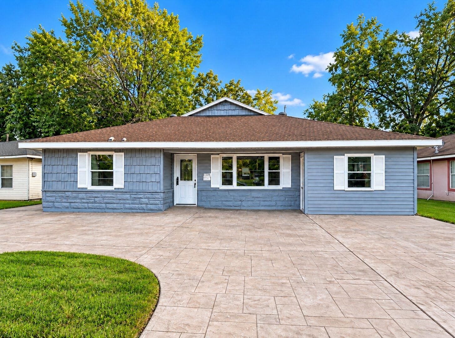 1110 Lafferty Road, Pasadena, TX 77502 1110 Lafferty Road, Pasadena, TX 77502