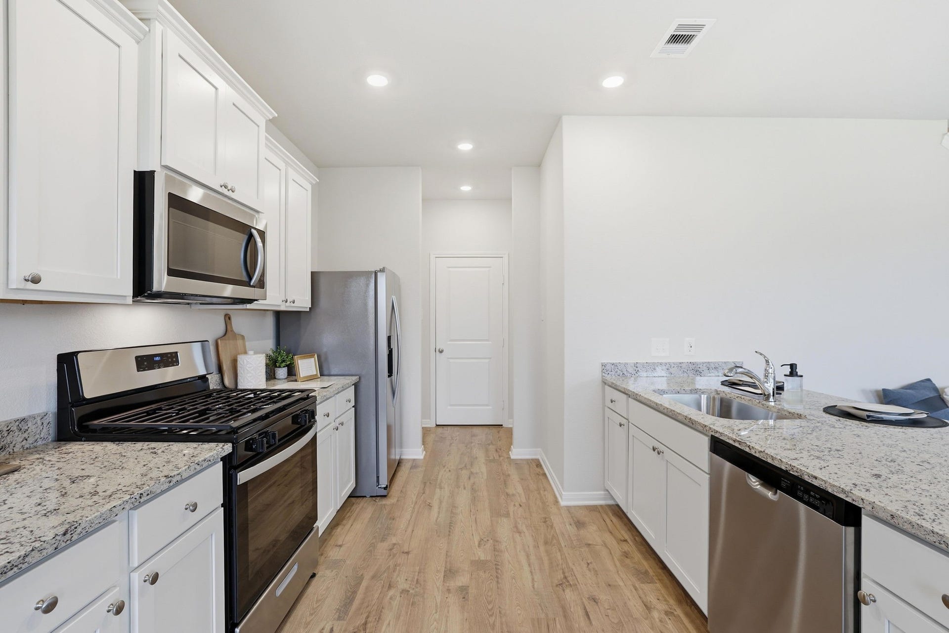 23110 Gowen Cypress Drive, Hockley, TX 77447 23110 Gowen Cypress Drive, Hockley, TX 77447