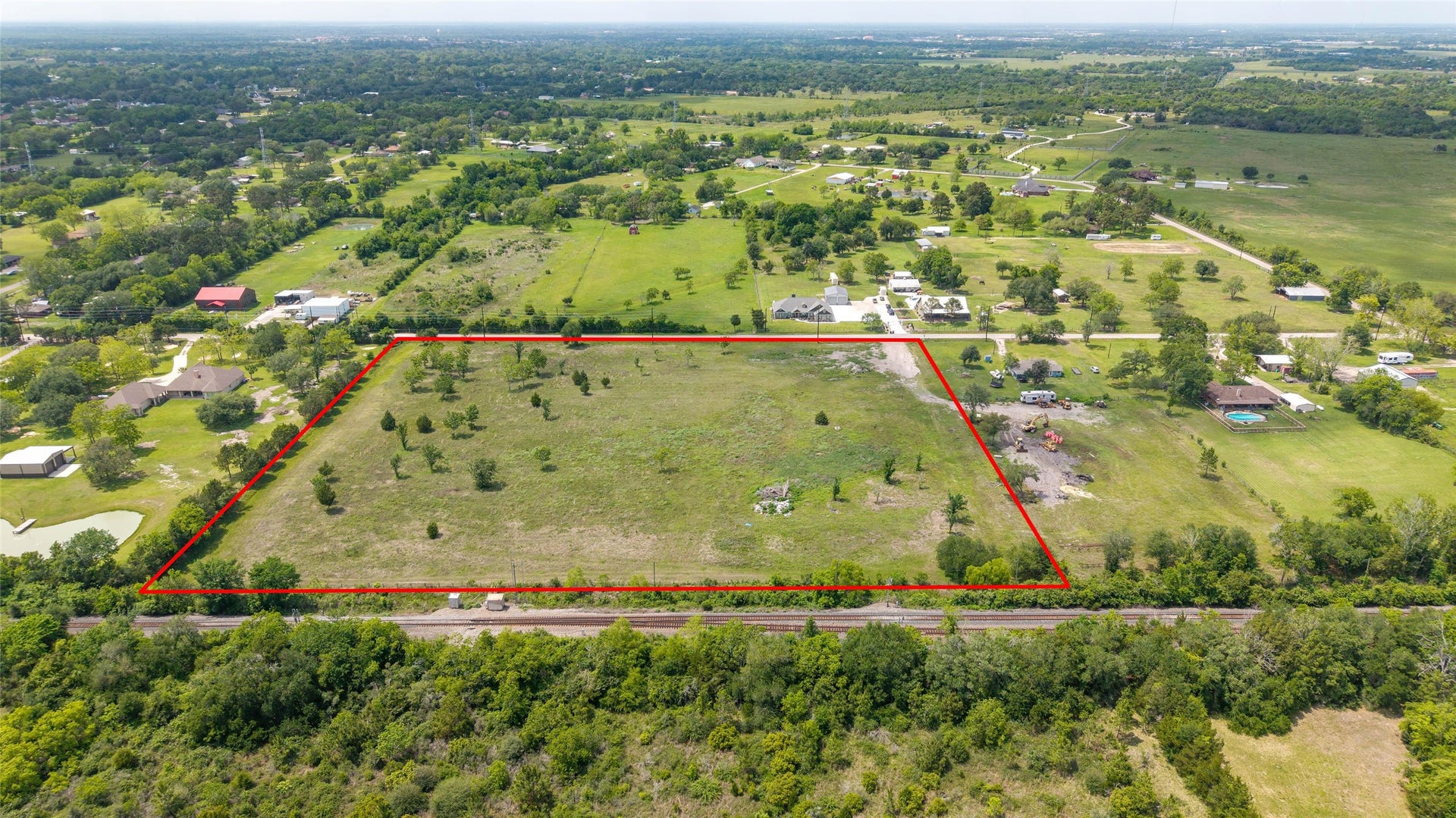 2289 County Road 163, Alvin, TX 77511 2289 County Road 163, Alvin, TX 77511