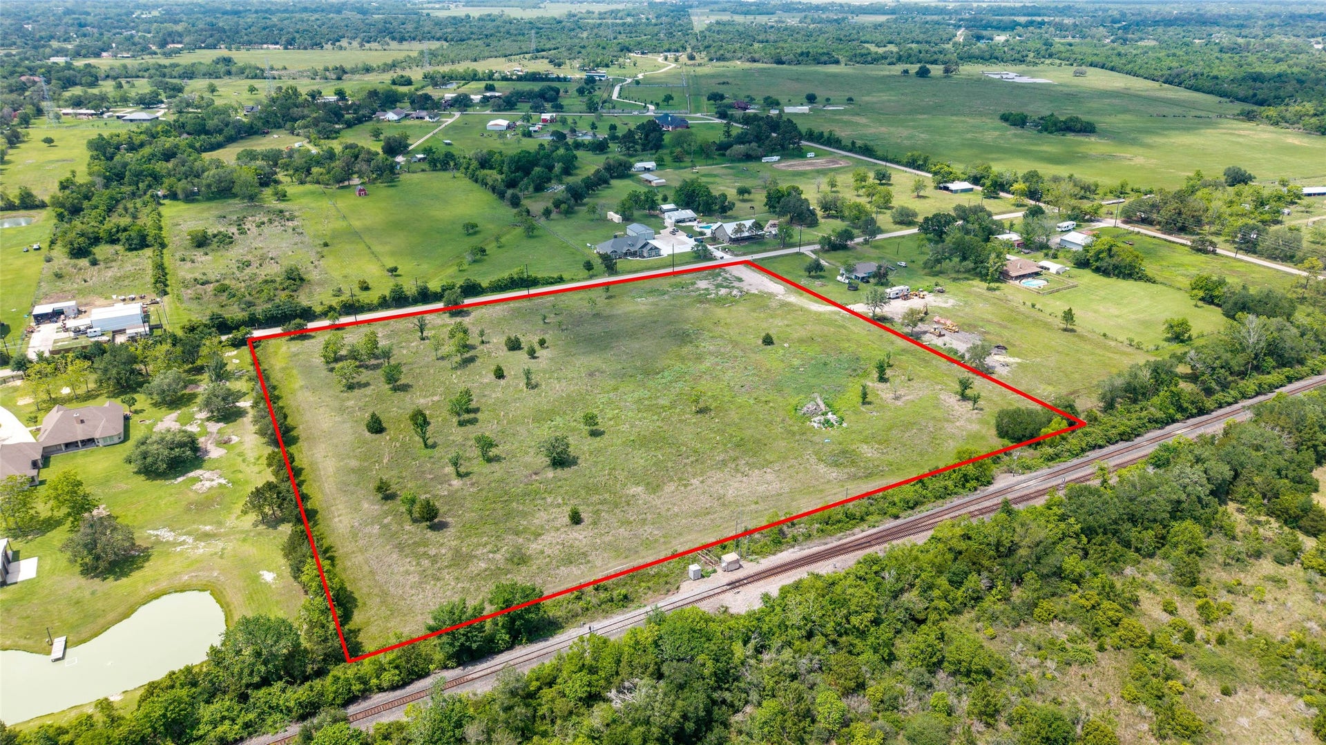 2289 County Road 163, Alvin, TX 77511 2289 County Road 163, Alvin, TX 77511