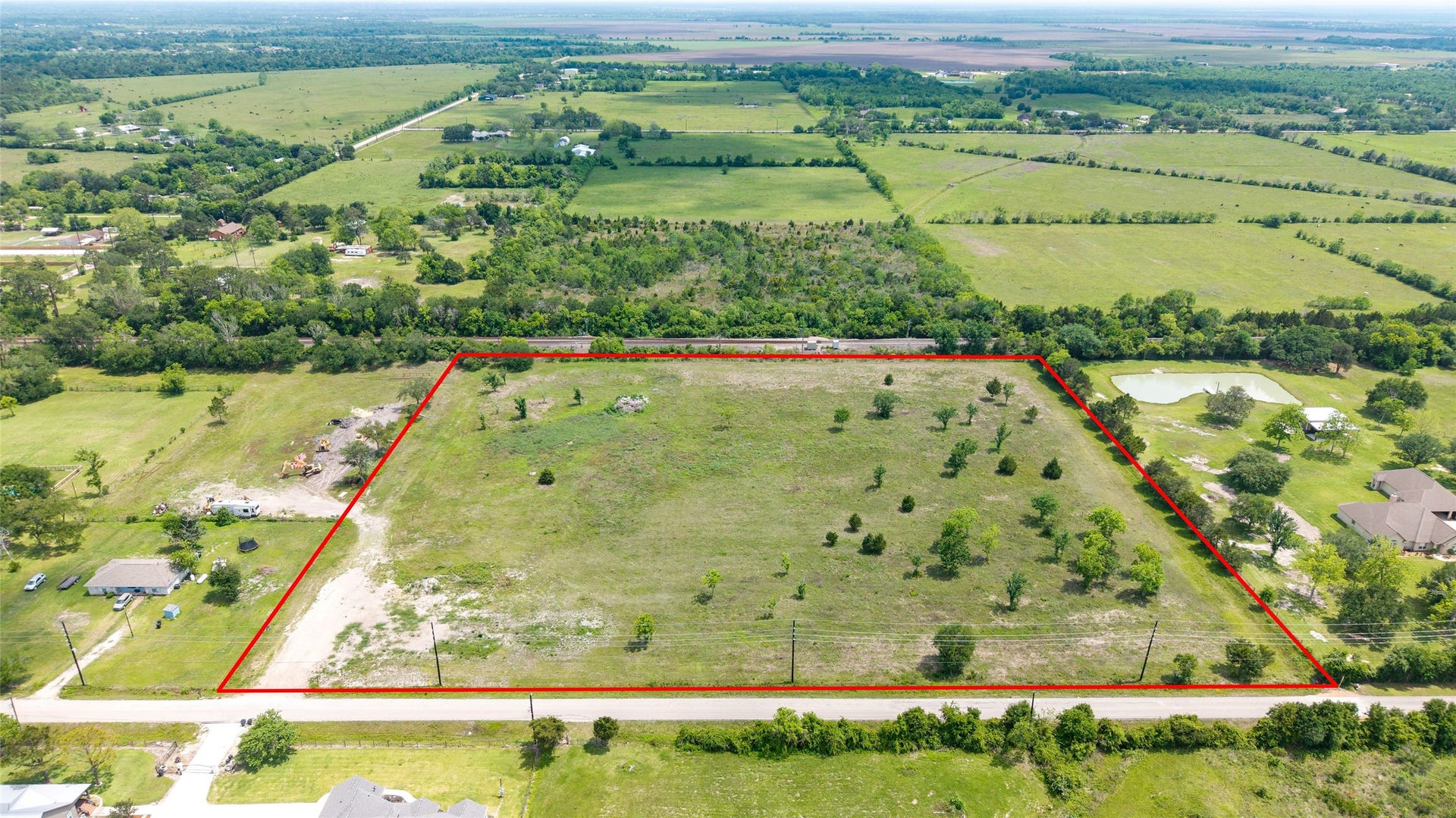 2289 County Road 163, Alvin, TX 77511 2289 County Road 163, Alvin, TX 77511