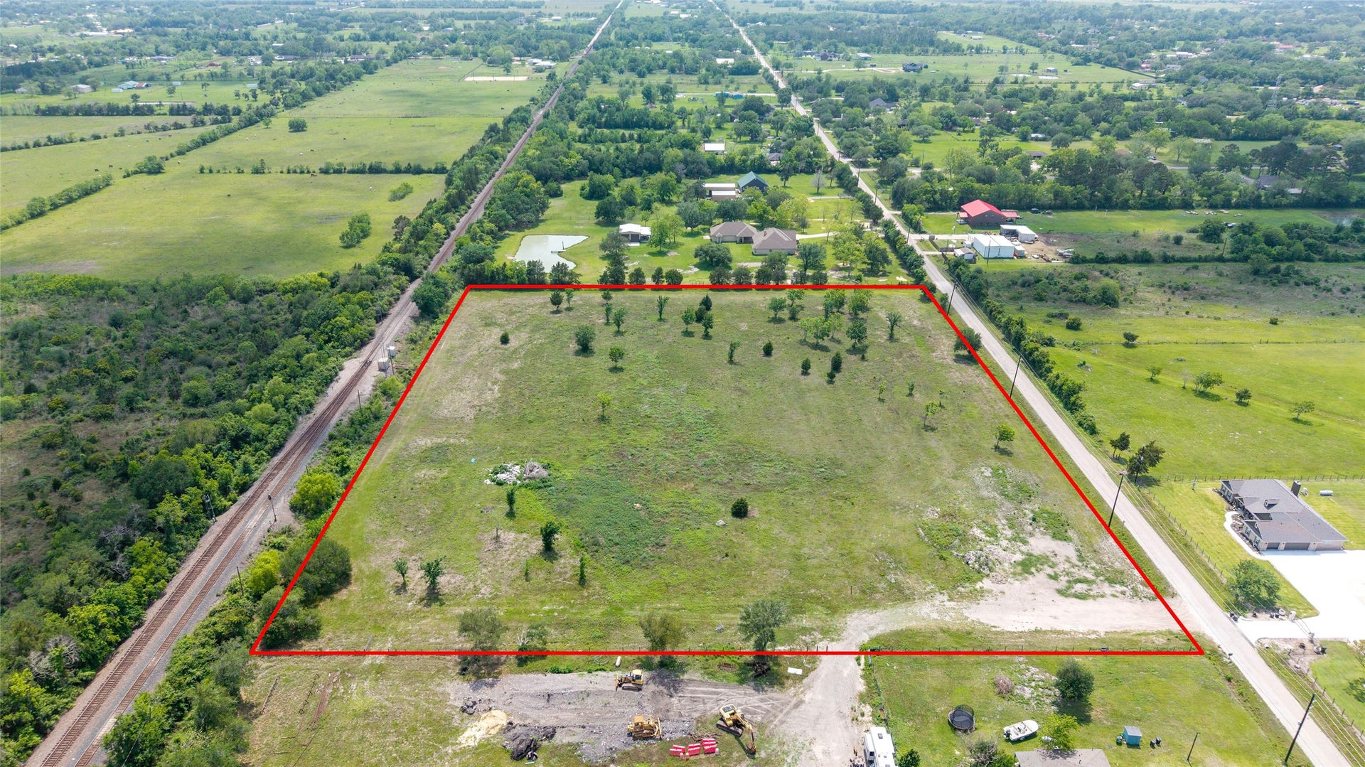 2289 County Road 163, Alvin, TX 77511 2289 County Road 163, Alvin, TX 77511