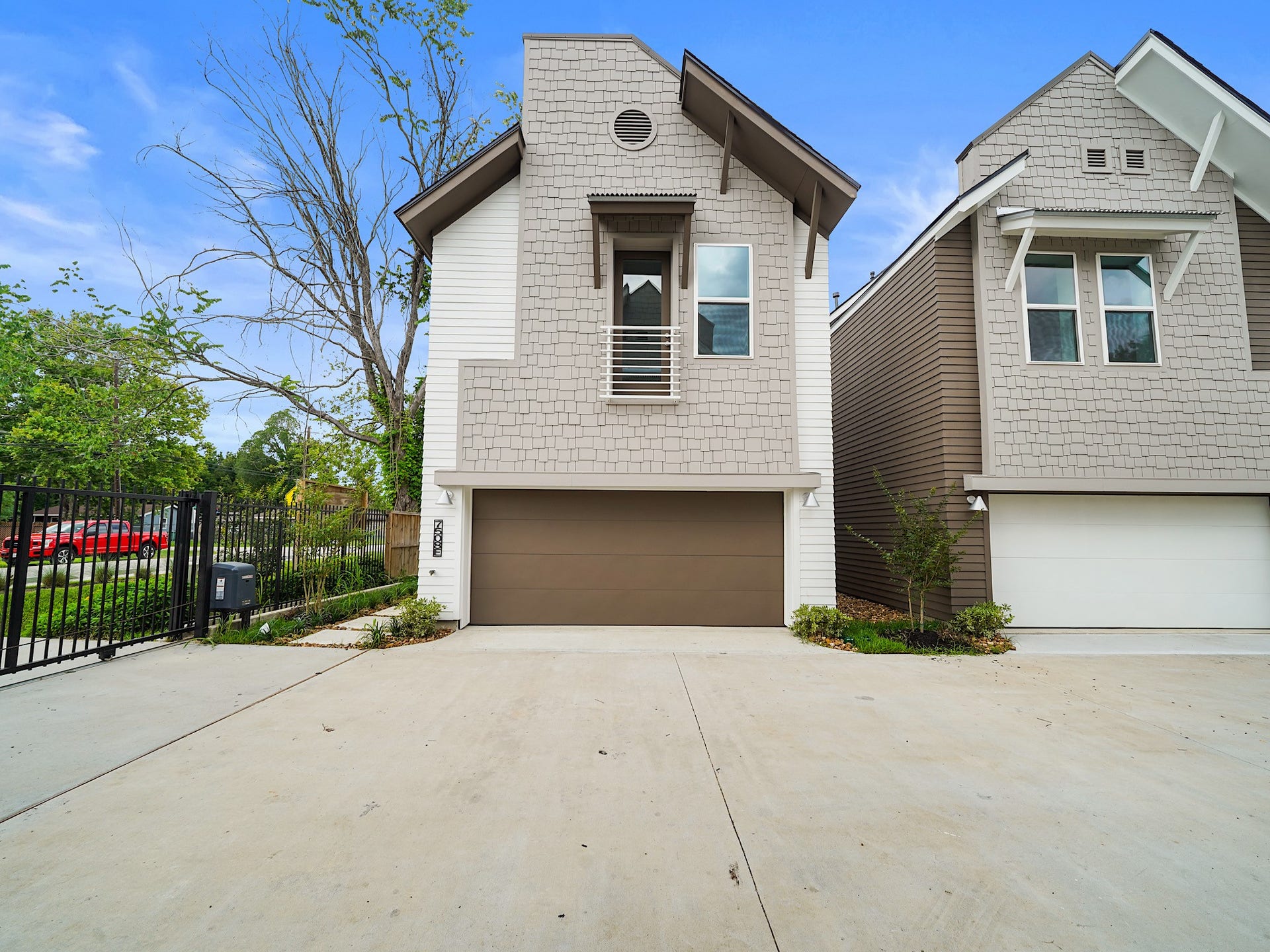 Discover modern living in this beautifully designed community home, showcasing a sleek exterior, spacious driveway, and lush surroundingsperfect for your next chapter.

Photo Disclaimer: Photos are representative of the community and may depict a similar floor plan, model home, or previously completed residence.