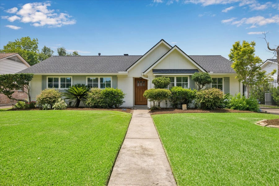 Property photo for 2315 Elmgate Drive, Houston, TX