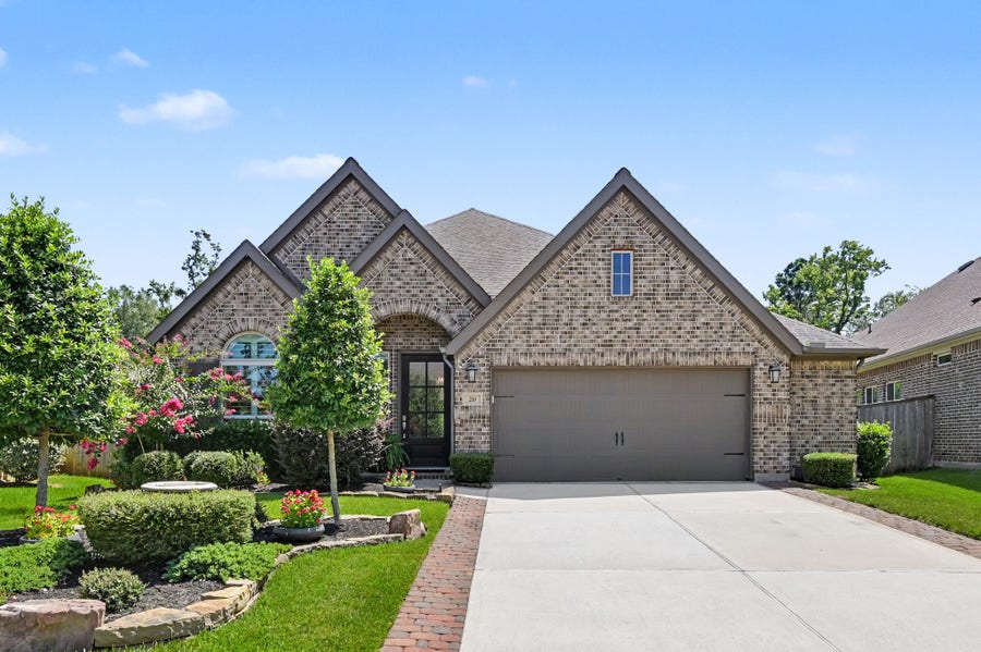 Property photo for 250 Torrey Bloom Loop, Conroe, TX