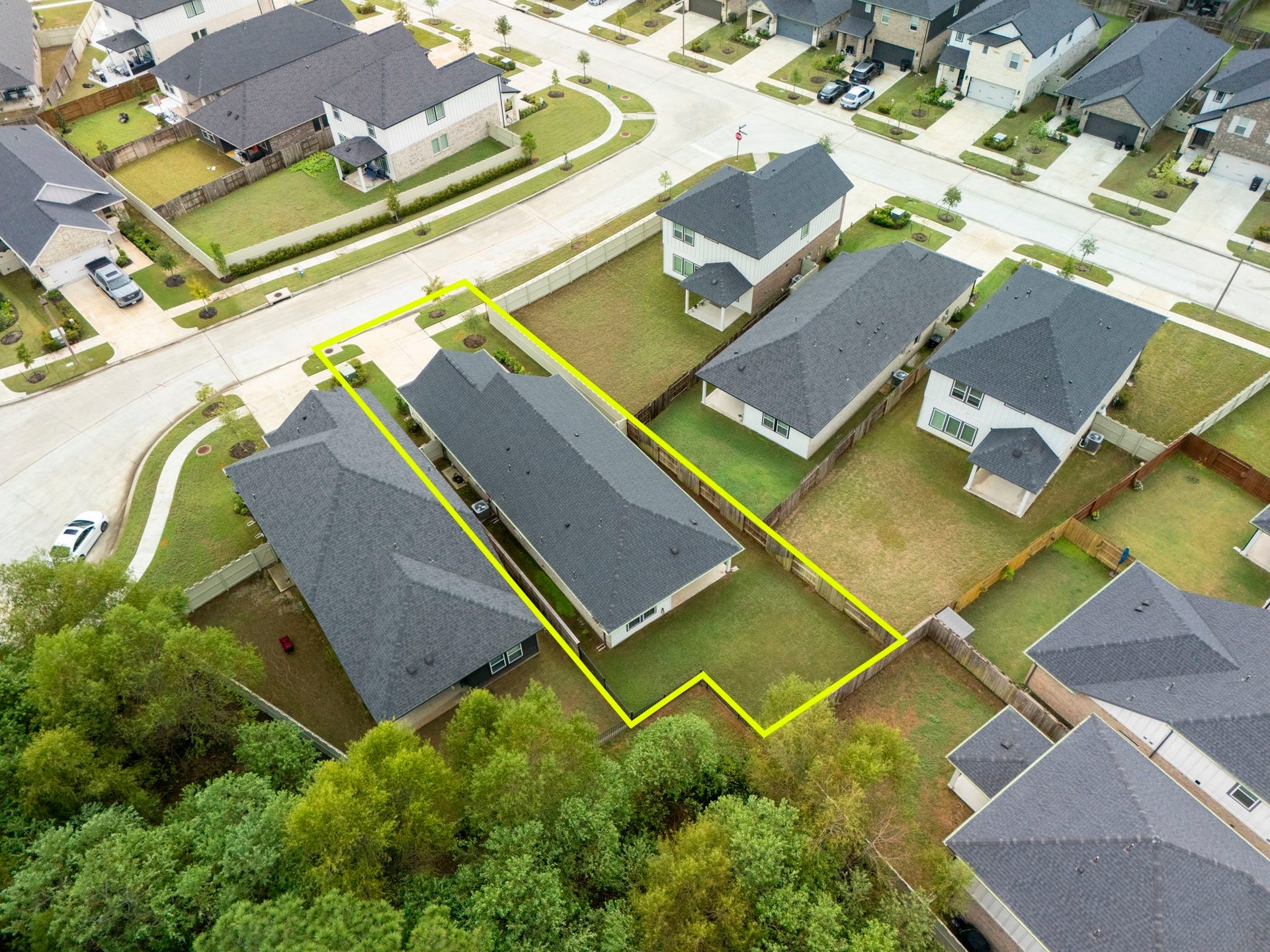17418 Banaberry Court, Conroe, TX 77385