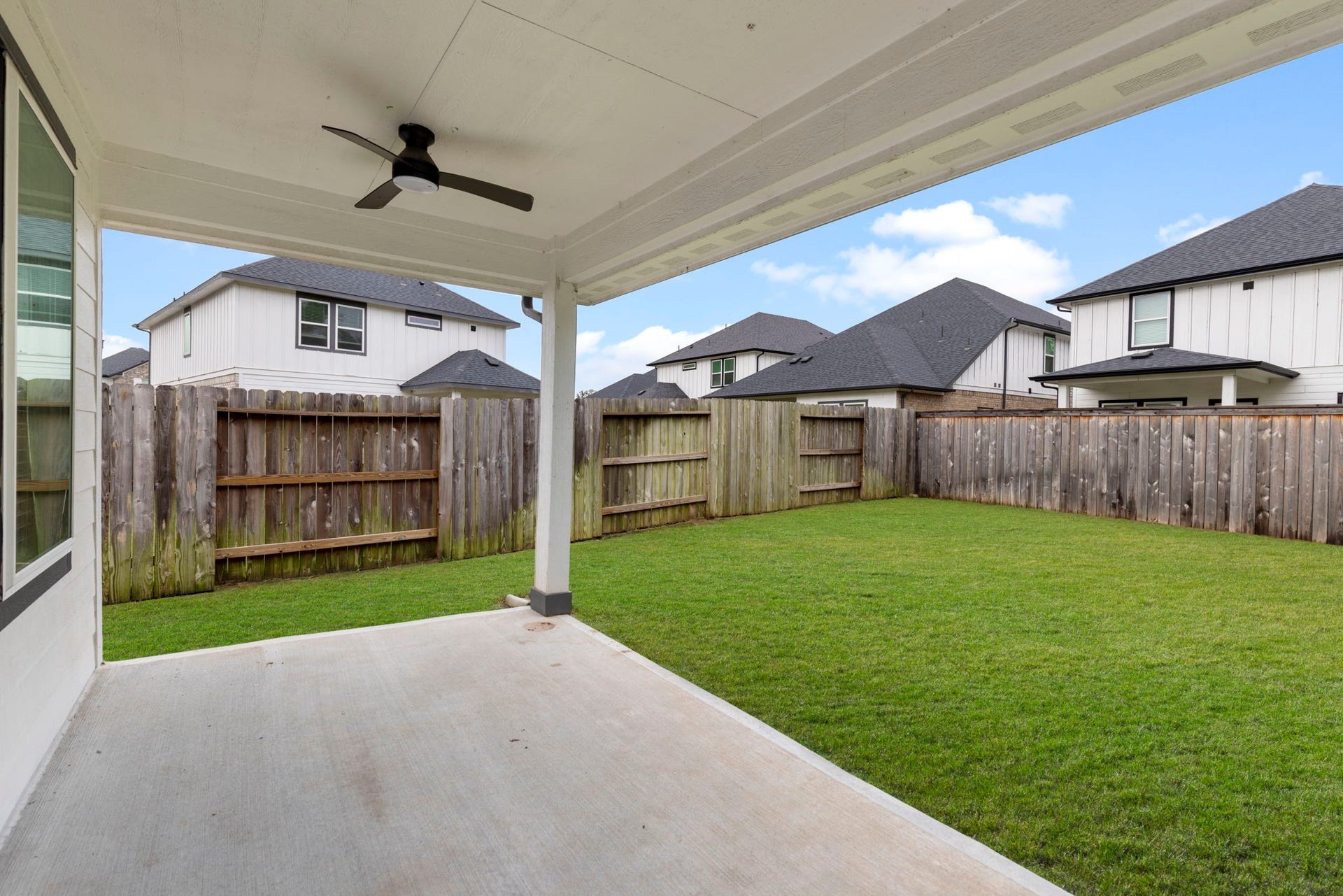 17418 Banaberry Court, Conroe, TX 77385