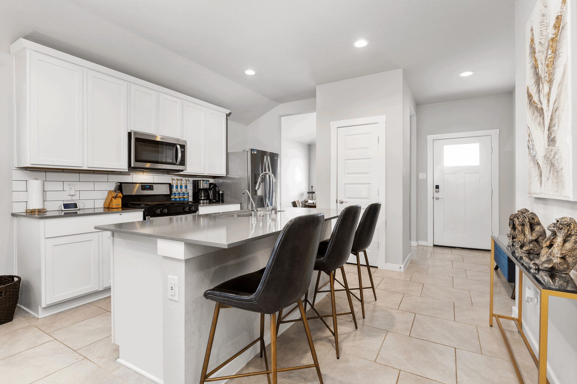 7510 Keystone Blossom Trail, Richmond, TX 77407 Stainless Steel Appliances, Side by Side Frig, Washer & Dryer all included!