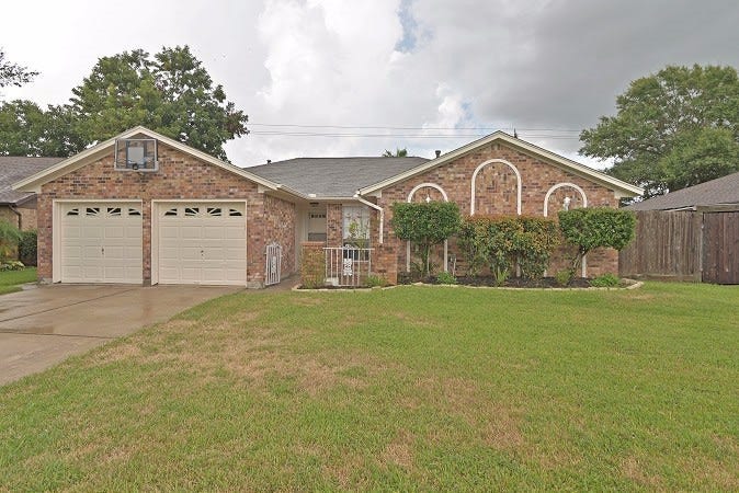 Property photo for 3902 Paulette Drive, Pasadena, TX