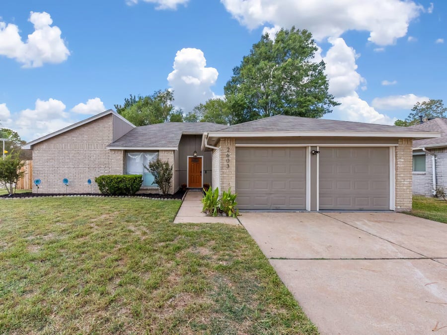 Property photo for 2603 Morninglight Drive, Houston, TX