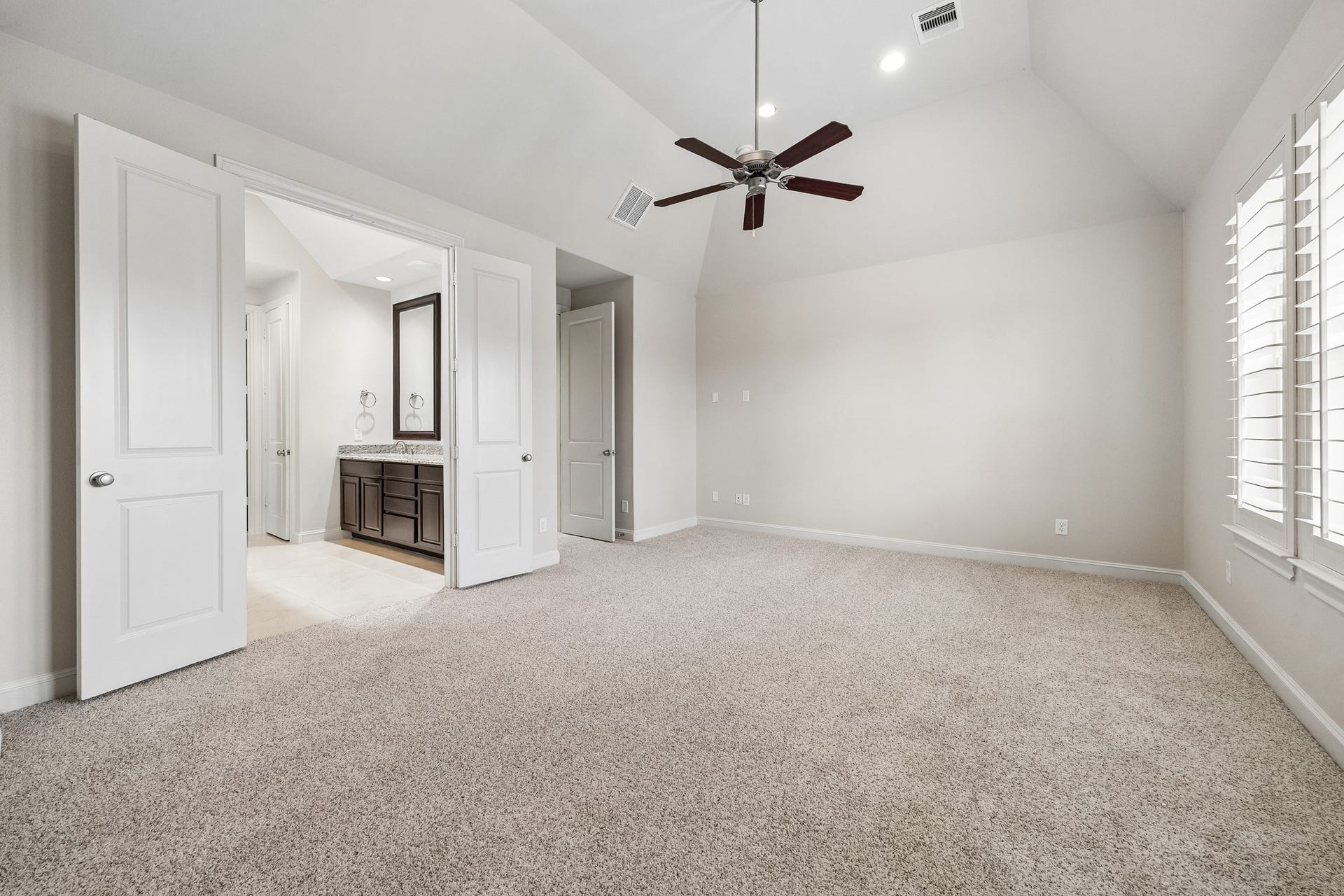 1624 Wrenwood Lakes, Houston, TX 77043 1624 Wrenwood Lakes, Houston, TX 77043