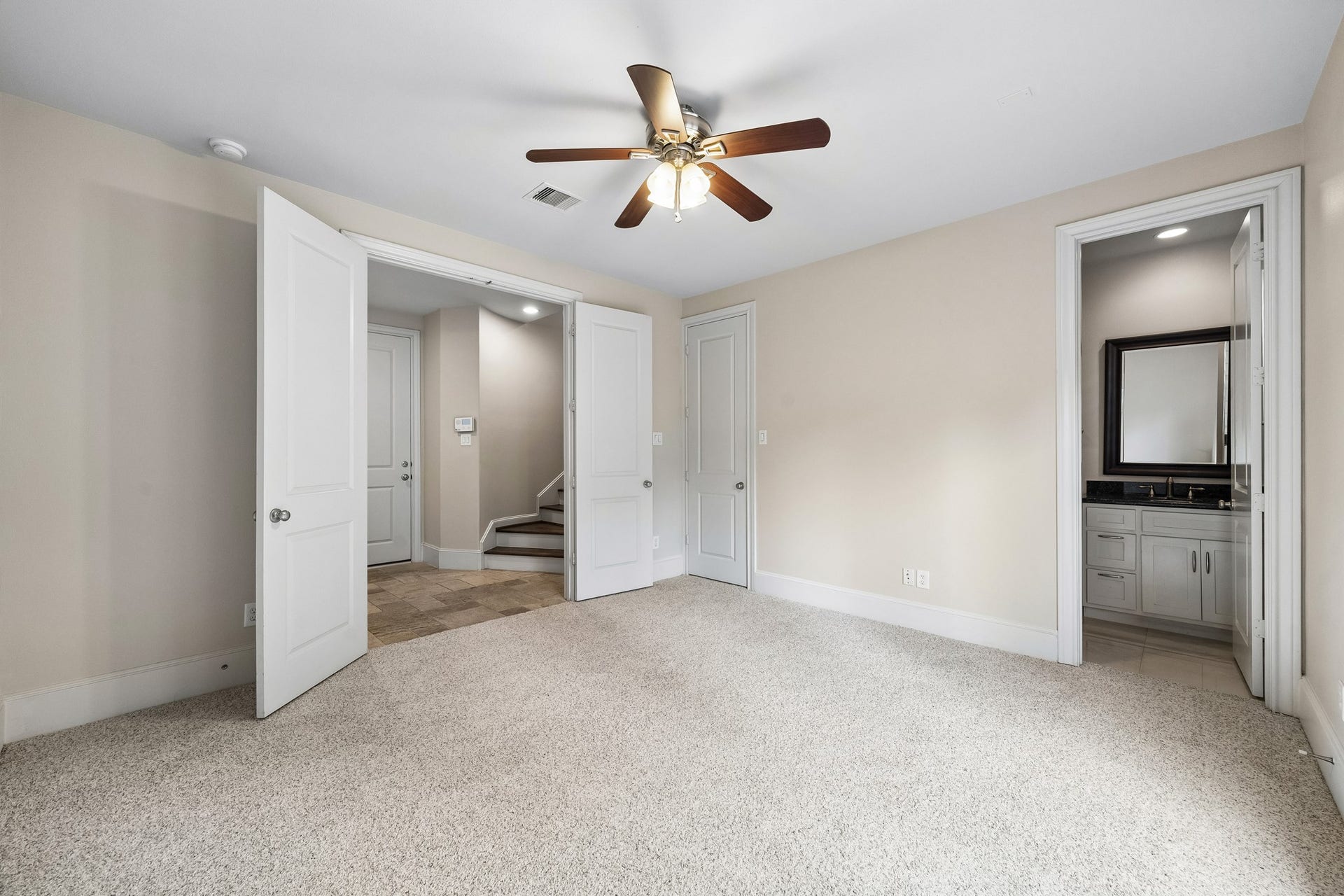 1624 Wrenwood Lakes, Houston, TX 77043 1624 Wrenwood Lakes, Houston, TX 77043