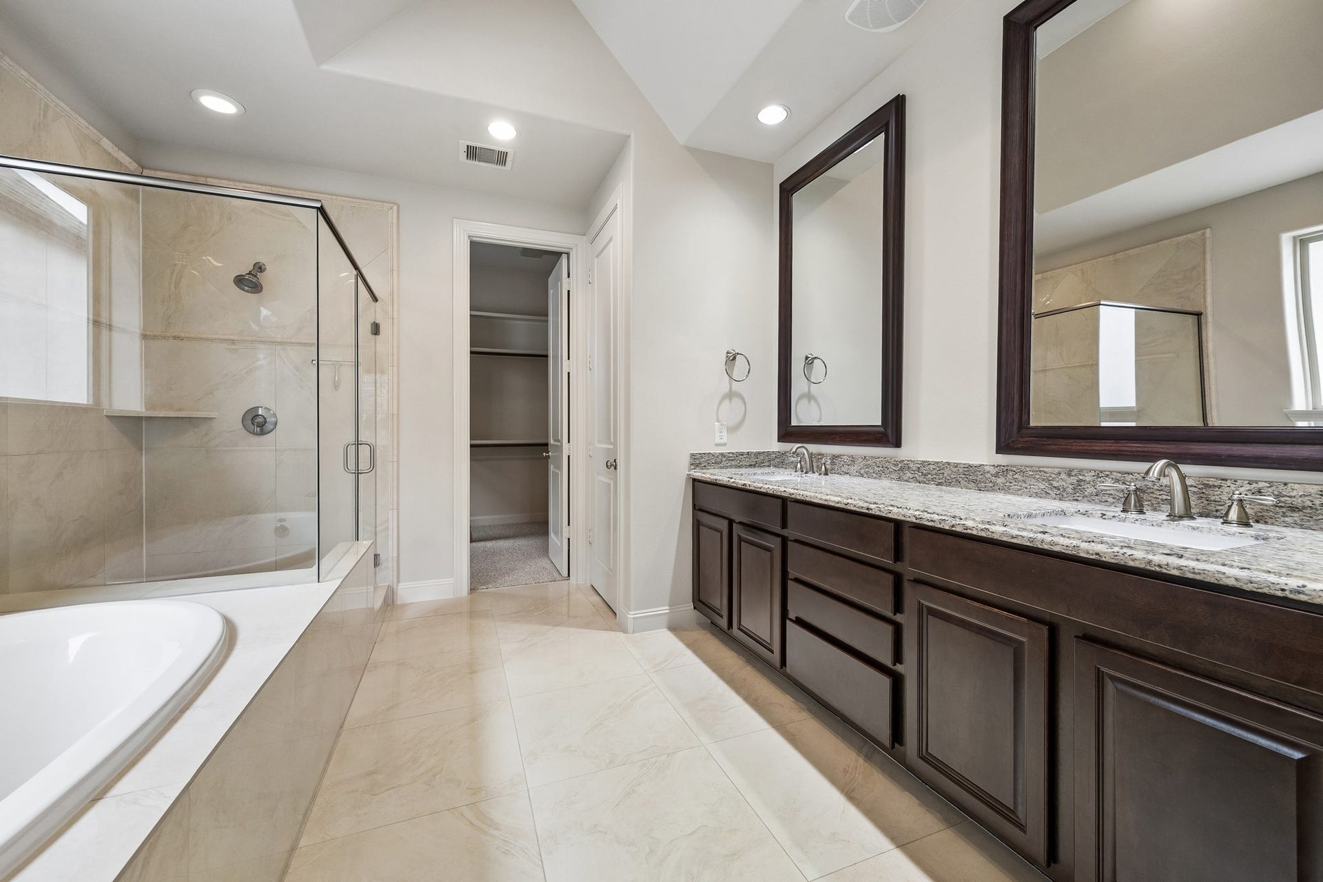 1624 Wrenwood Lakes, Houston, TX 77043 1624 Wrenwood Lakes, Houston, TX 77043
