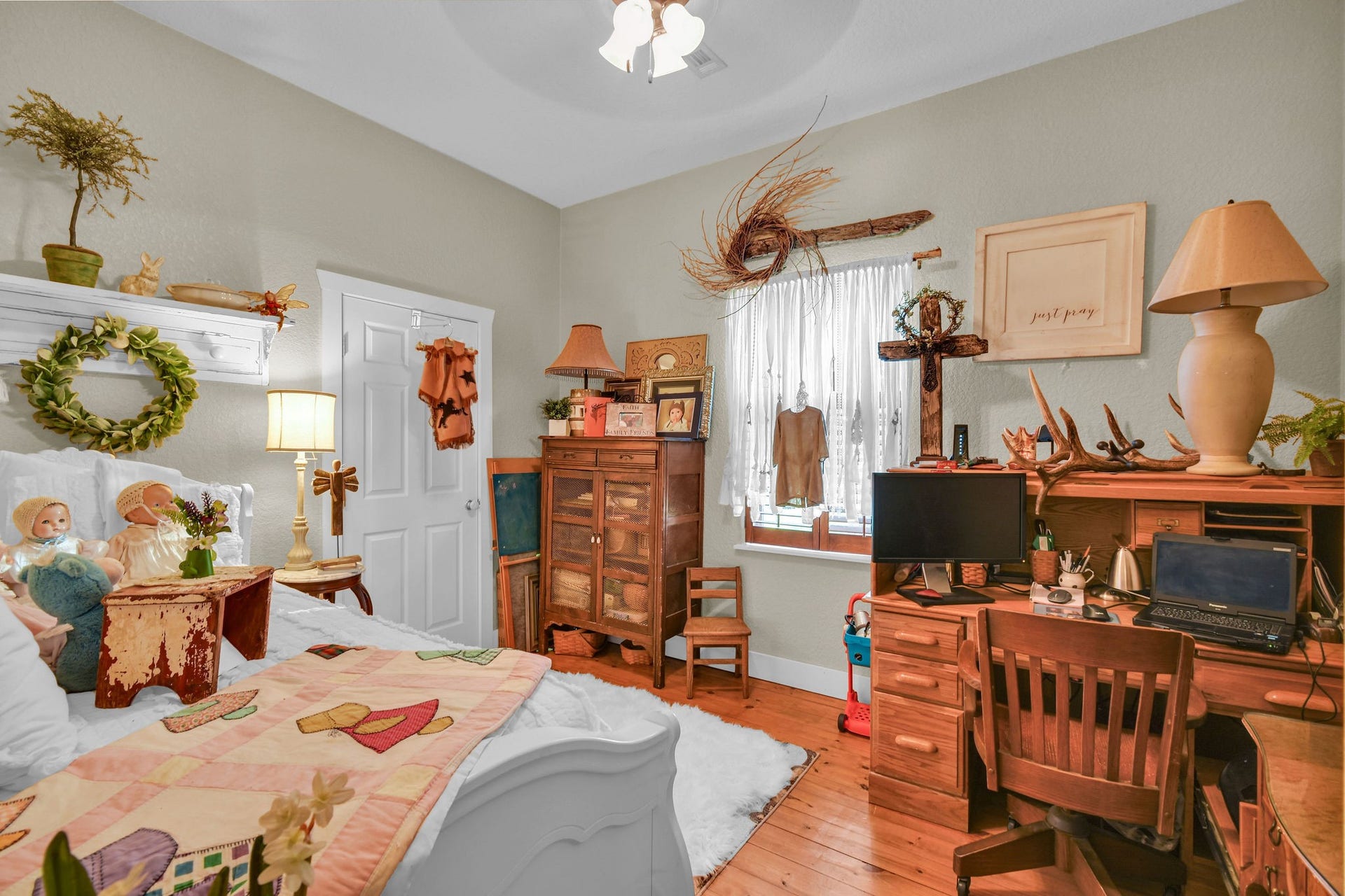 817 County Road 432, Brazoria, TX 77422 817 County Road 432, Brazoria, TX 77422