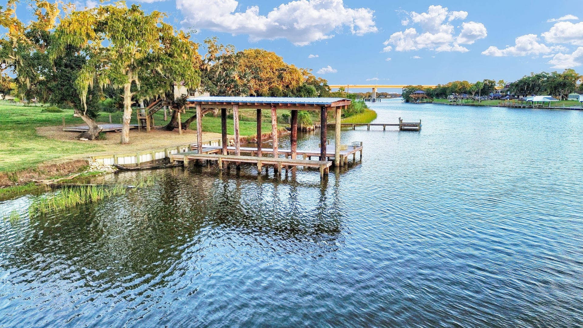 817 County Road 432, Brazoria, TX 77422 817 County Road 432, Brazoria, TX 77422