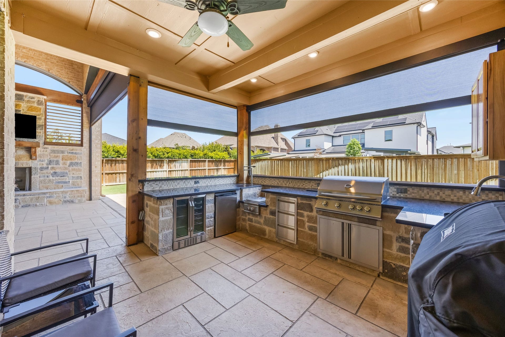 28119 Rockhill Drive, Spring, TX 77386 Outdoor Full Kitchen