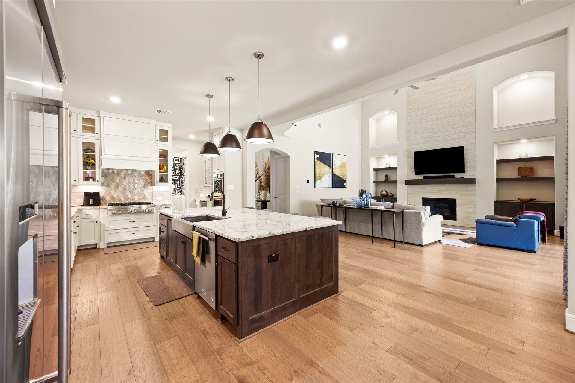 28119 Rockhill Drive, Spring, TX 77386 Gourmet Kitchen
