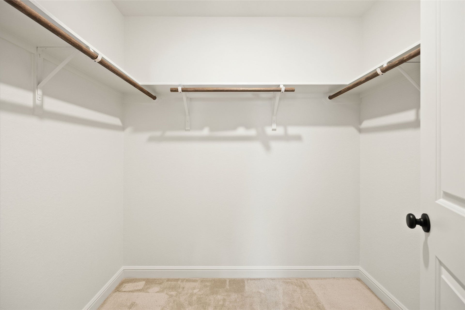 28119 Rockhill Drive, Spring, TX 77386 Upstairs Walk-in Closet 3
