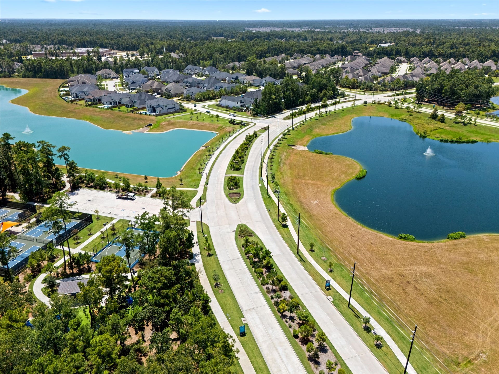28119 Rockhill Drive, Spring, TX 77386 Community Lakes