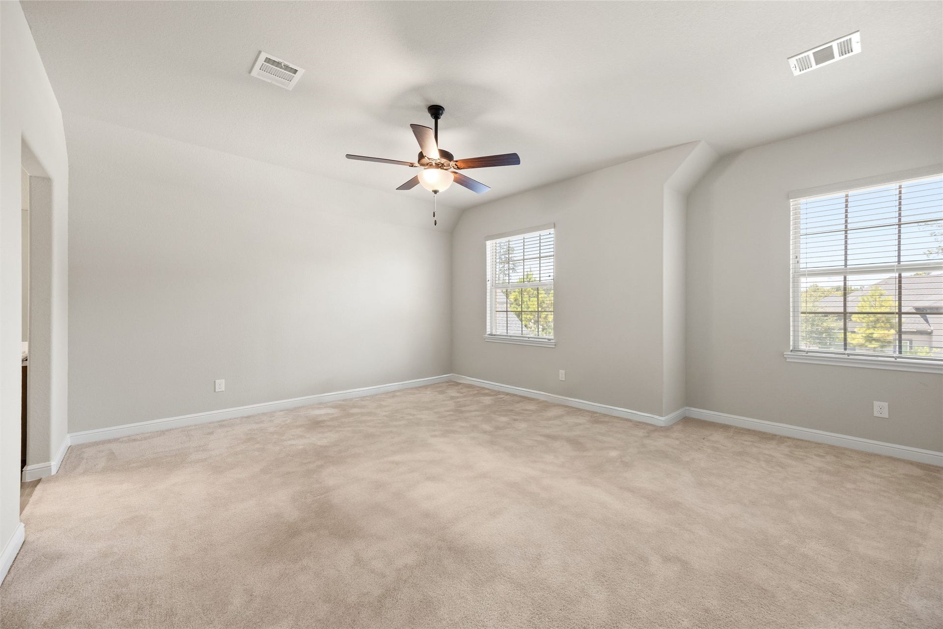 28119 Rockhill Drive, Spring, TX 77386 Upstairs Bedroom 2
