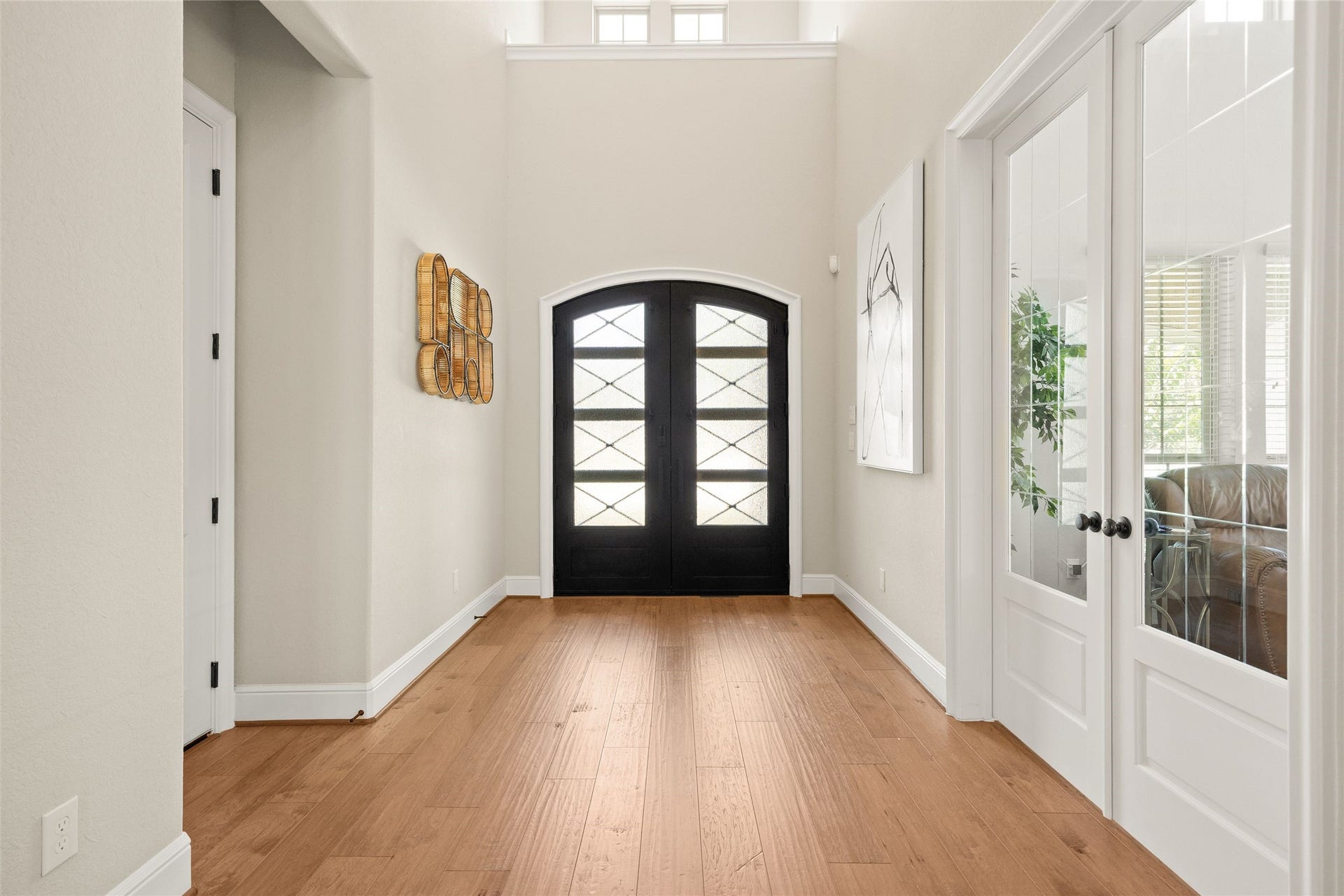 28119 Rockhill Drive, Spring, TX 77386 Foyer