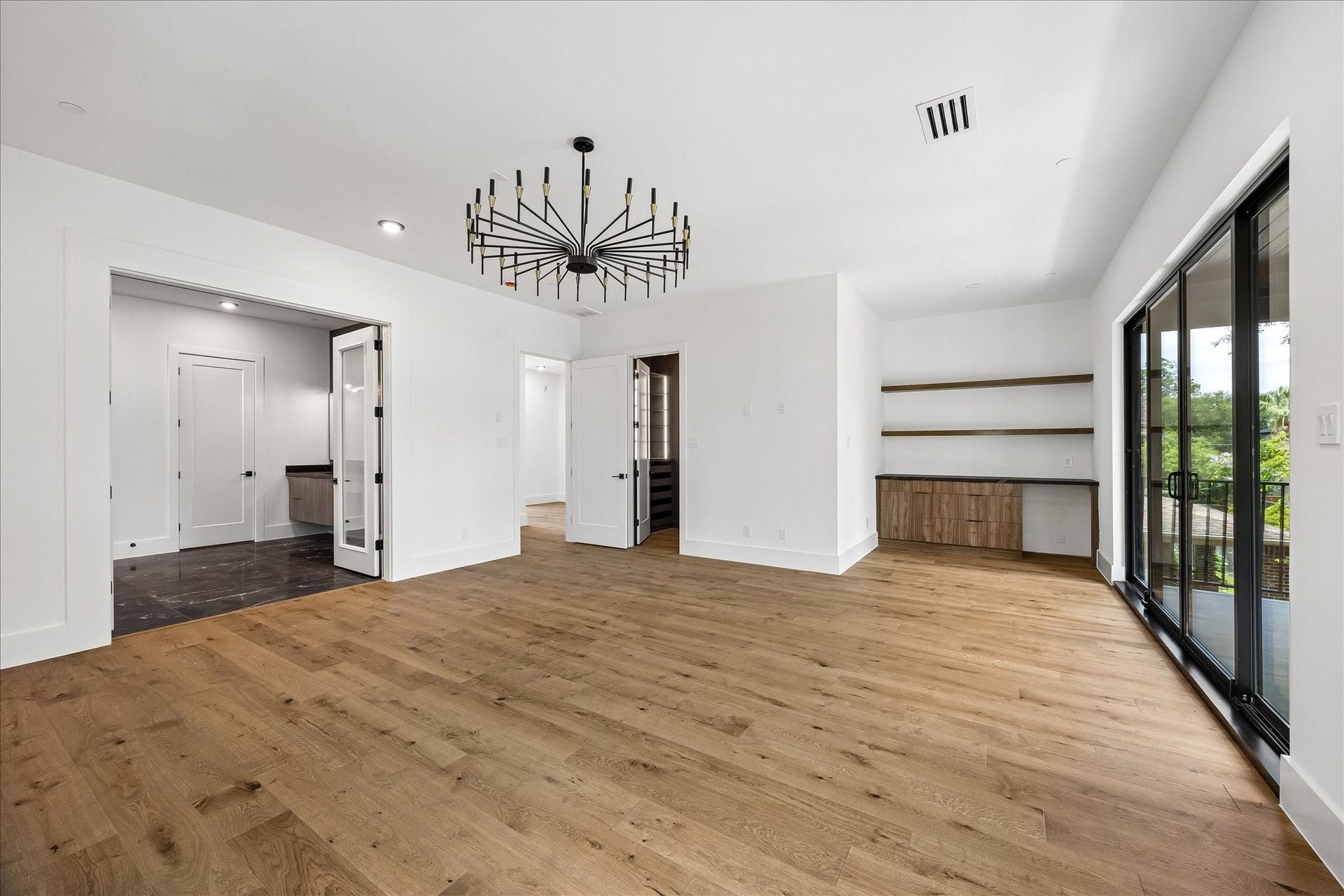 4629 Pine Street, Bellaire, TX 77401 4629 Pine Street, Bellaire, TX 77401