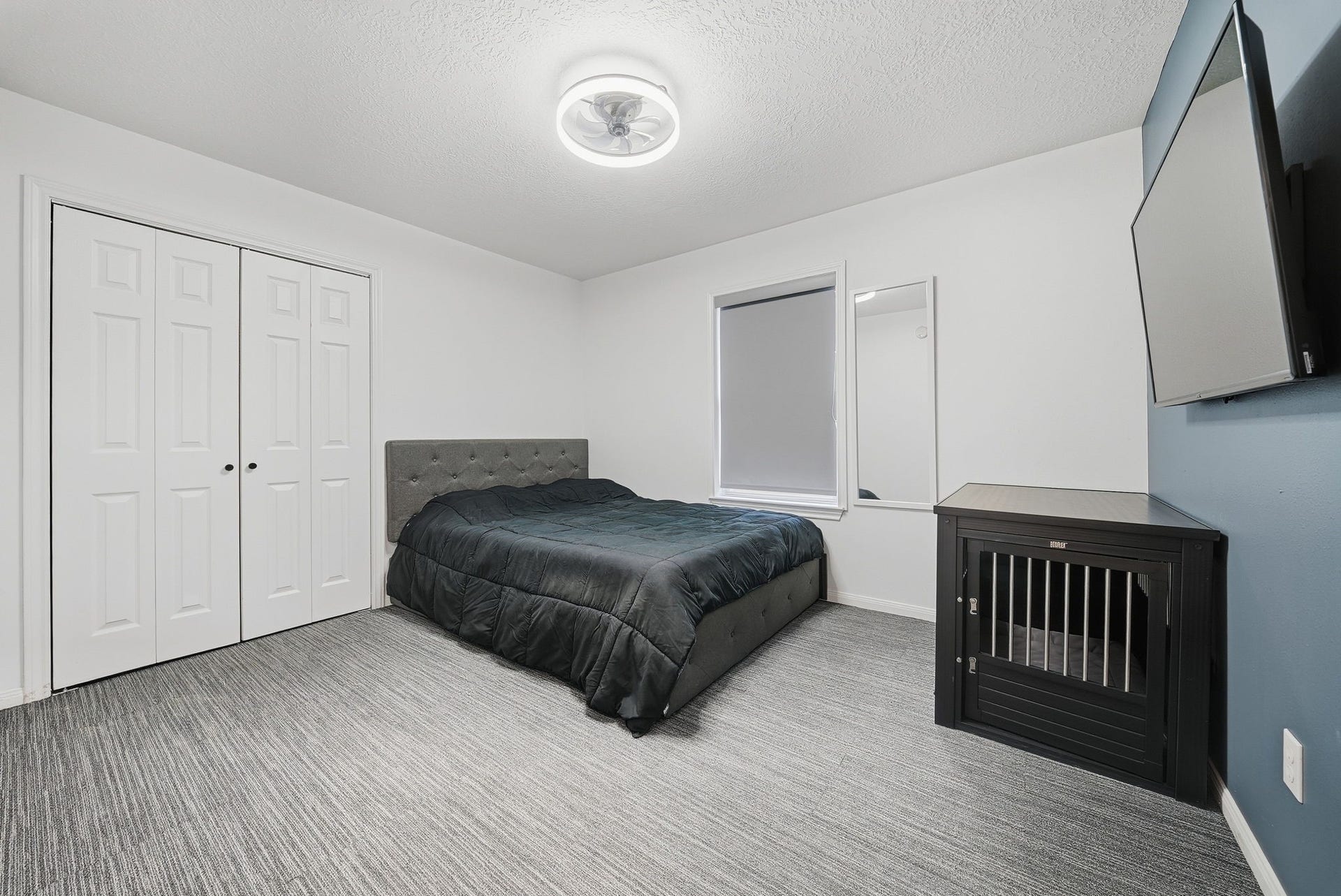 1917 Chapman Street, Houston, TX 77009 Secondary bedroom