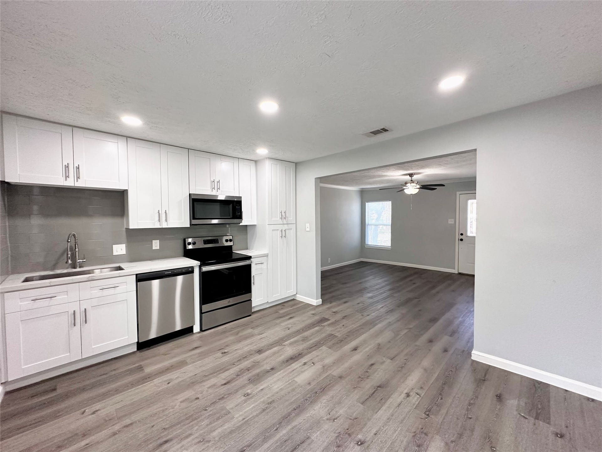 6611 Conley Street, Houston, TX 77021