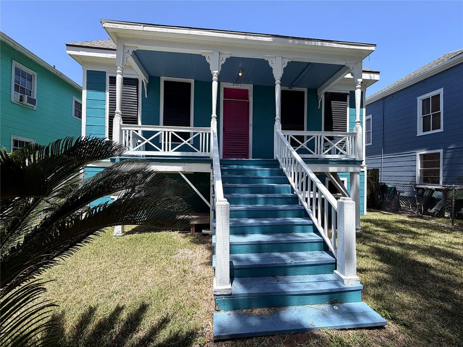 Property photo for 3716 Avenue K, Galveston, TX