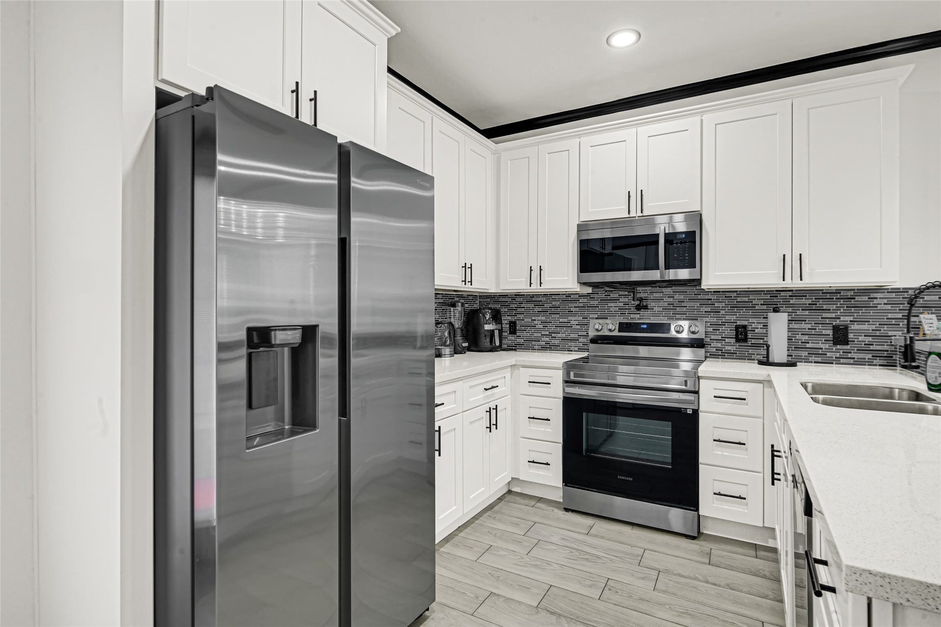 4739 Reed Road, #B, Houston, TX 77033