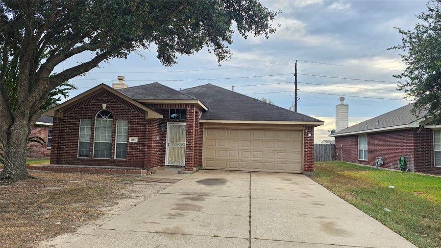 Property photo for 21031 Stoney Haven Drive, Katy, TX