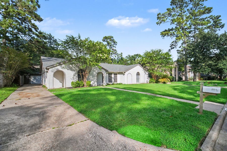 Property photo for 12614 Rocky Hill Drive, Houston, TX