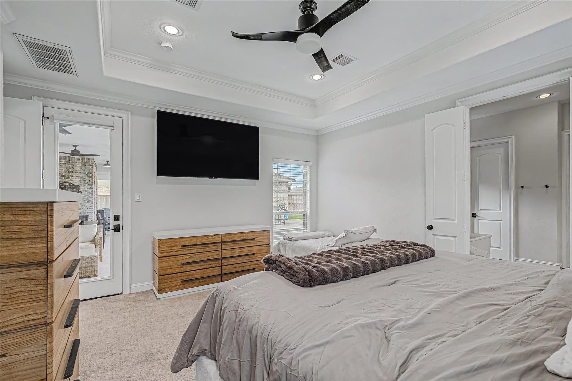 1813 N Prairie Lane, Deer Park, TX 77536 1813 N Prairie Lane, Deer Park, TX 77536