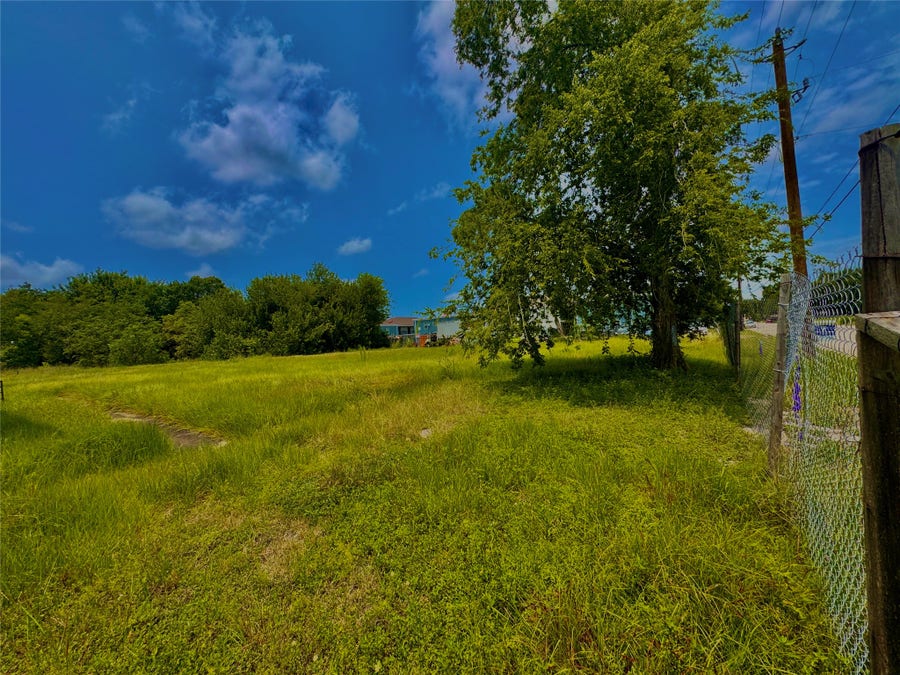 Property photo for 5070 Sunflower Street, Houston, TX