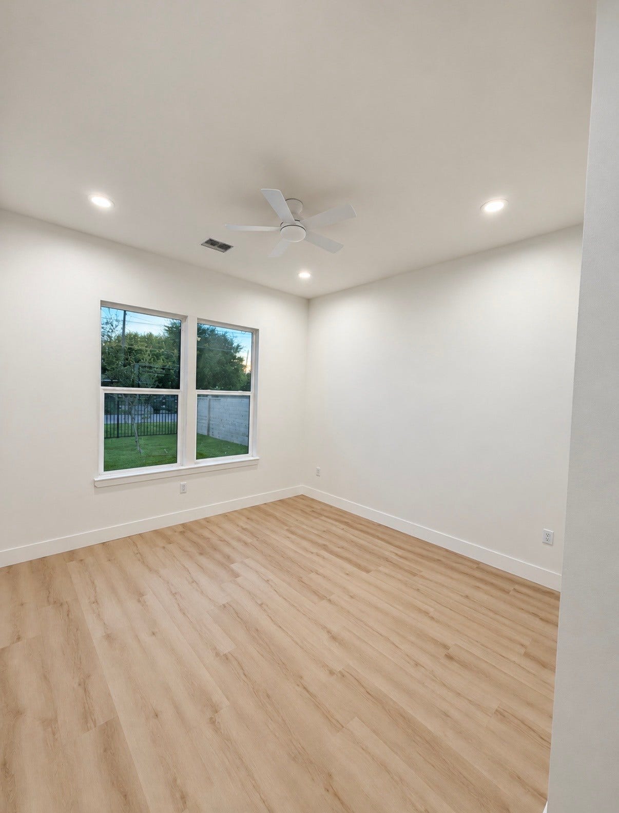 13807 Longview, Houston, TX 77015 13807 Longview, Houston, TX 77015