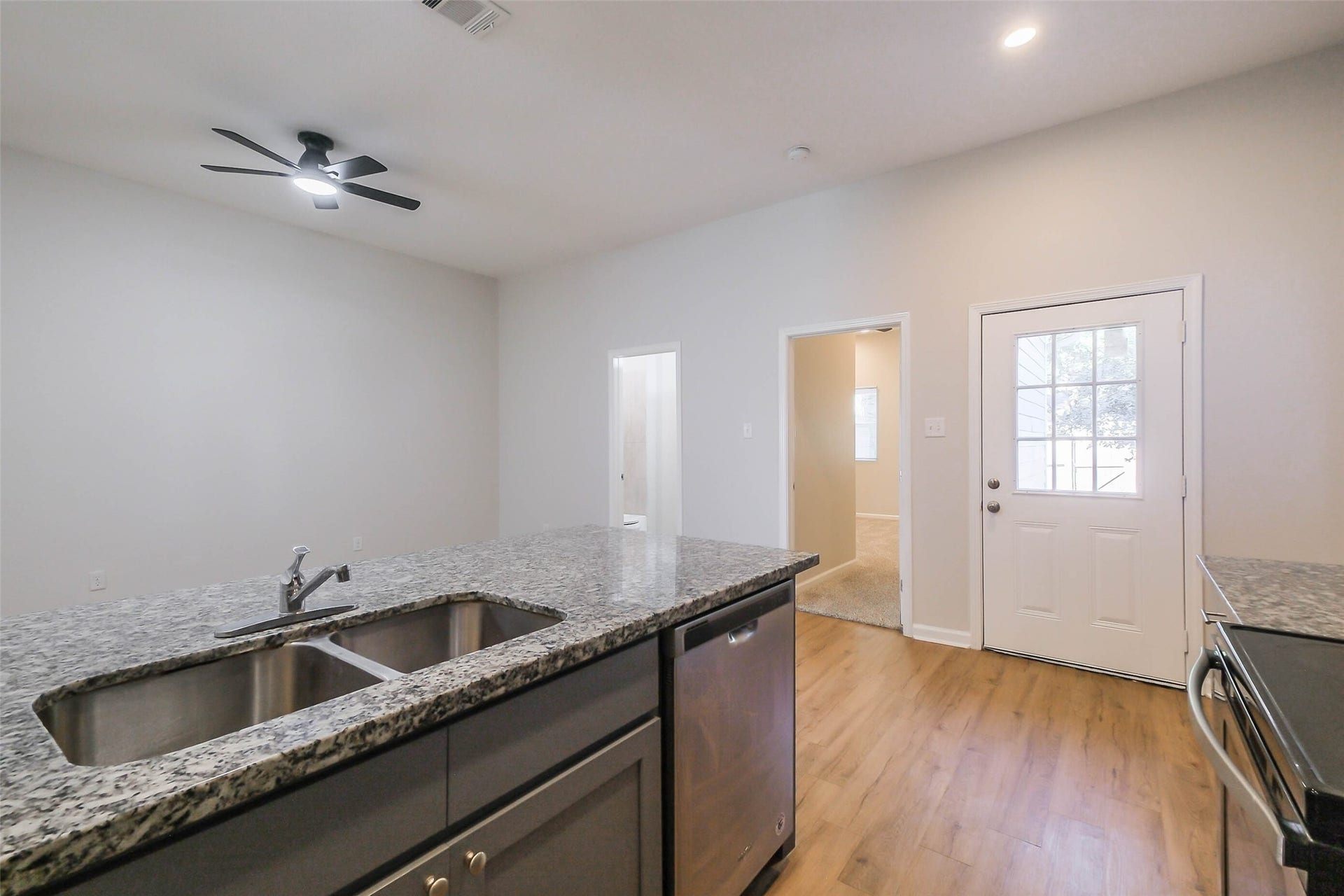 Photos from previous listing