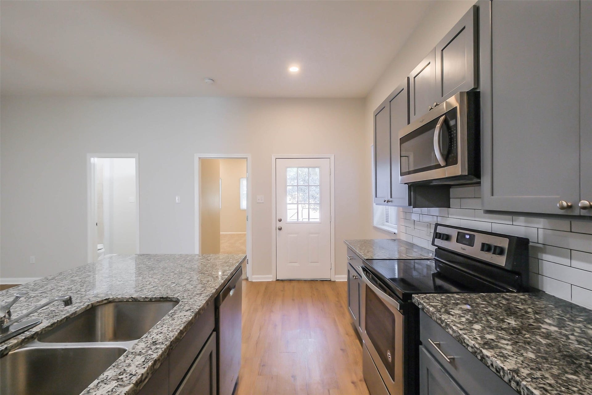 Photos from previous listing