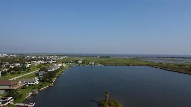 Property photo for 2017 Highway 87, Crystal Beach, TX