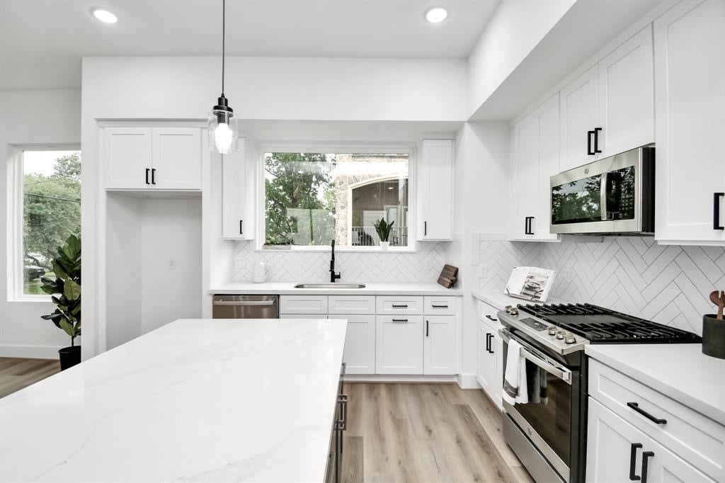 4804 Elysian Street, #D, Houston, TX 77009 4804 Elysian Street, #D, Houston, TX 77009