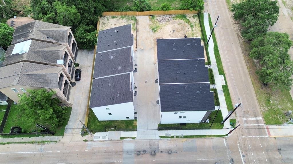 4804 Elysian Street, #D, Houston, TX 77009 4804 Elysian Street, #D, Houston, TX 77009