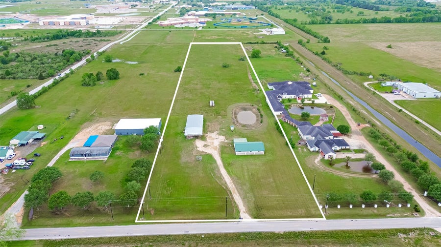 Property photo for 11802 Padon Road, Needville, TX
