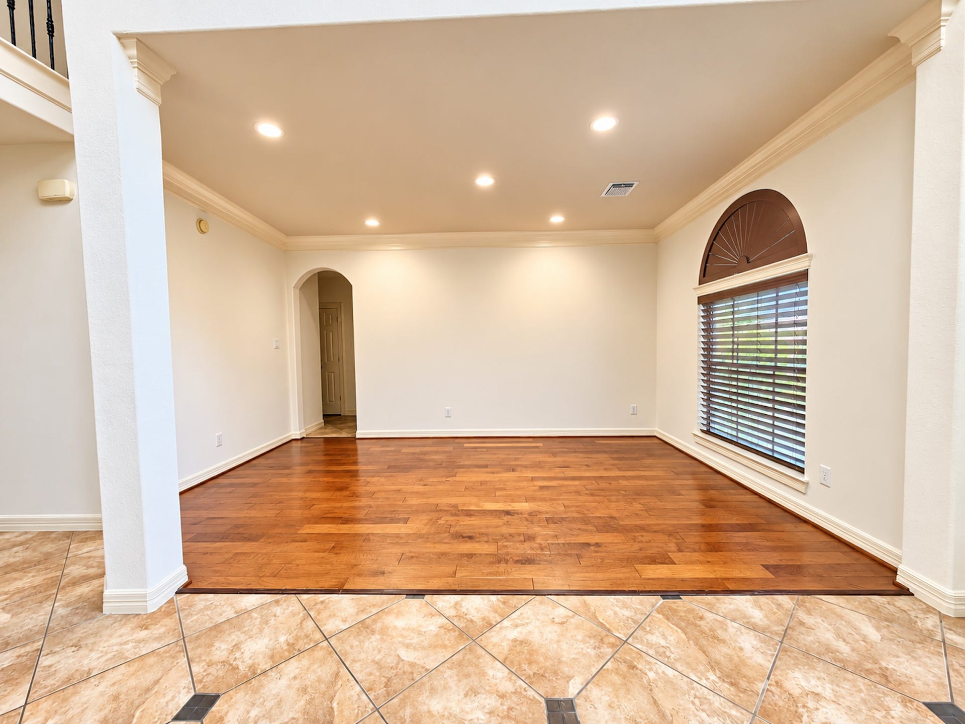 2514 Barcelona Way, League City, TX 77573 2514 Barcelona Way, League City, TX 77573