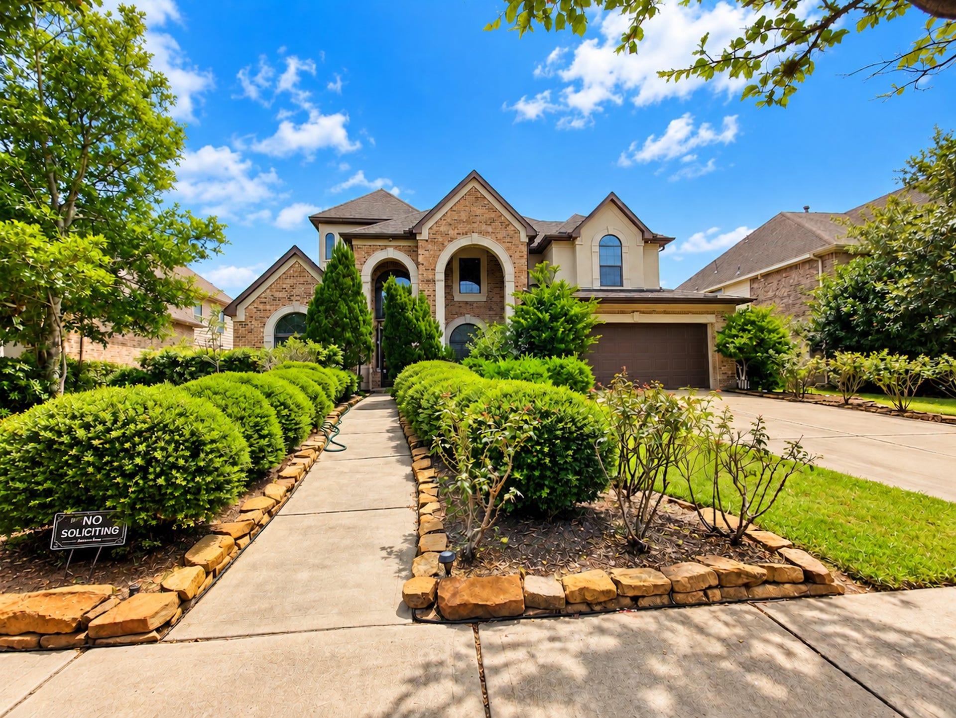 2514 Barcelona Way, League City, TX 77573 2514 Barcelona Way, League City, TX 77573