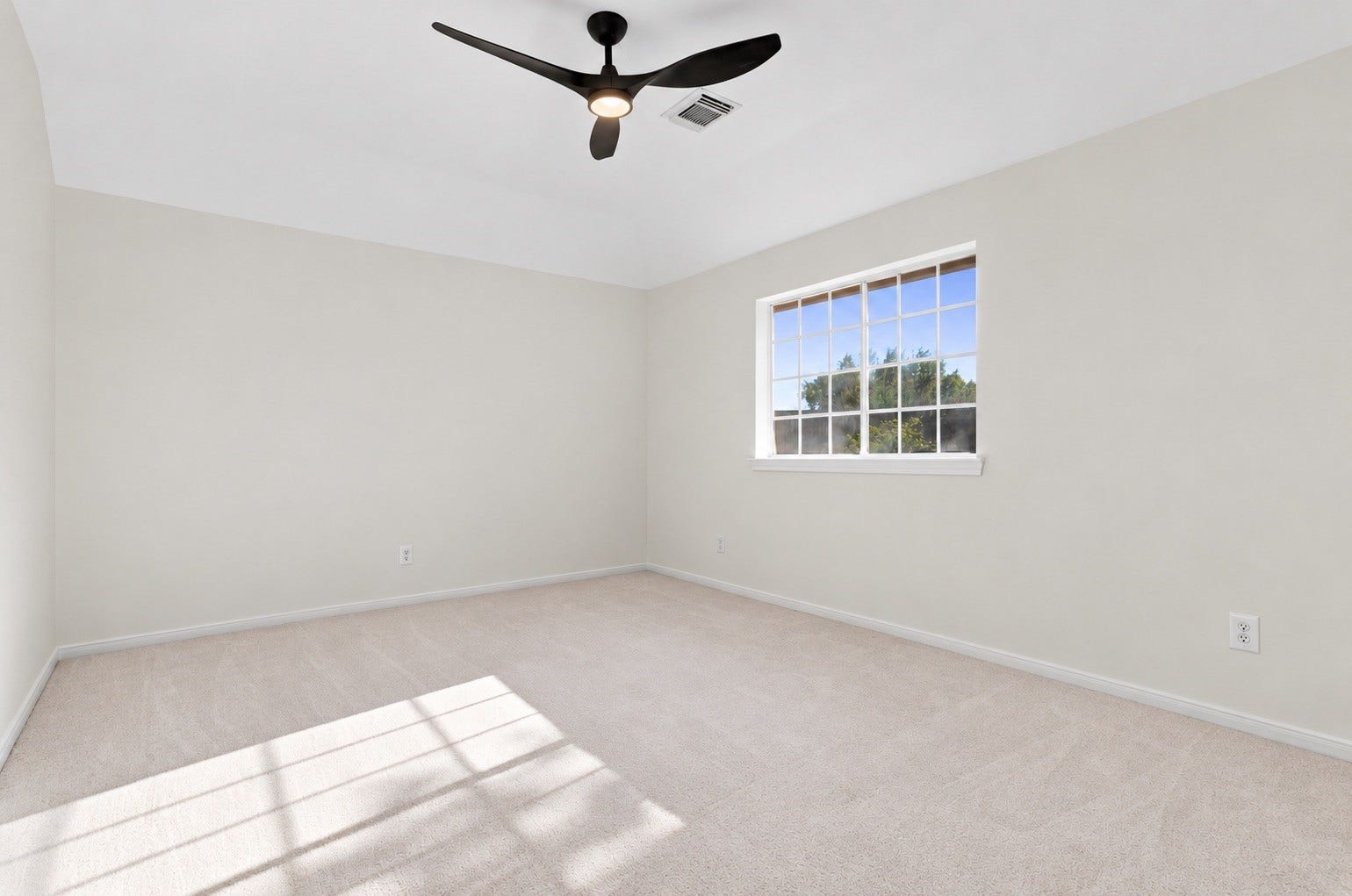 1931 Auburn Trail, Sugar Land, TX 77479 Bedroom 2