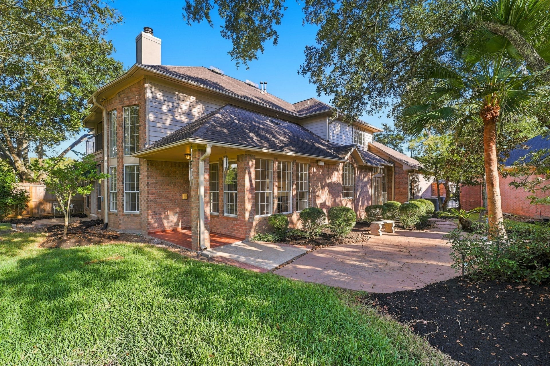 1931 Auburn Trail, Sugar Land, TX 77479 1931 Auburn Trail, Sugar Land, TX 77479