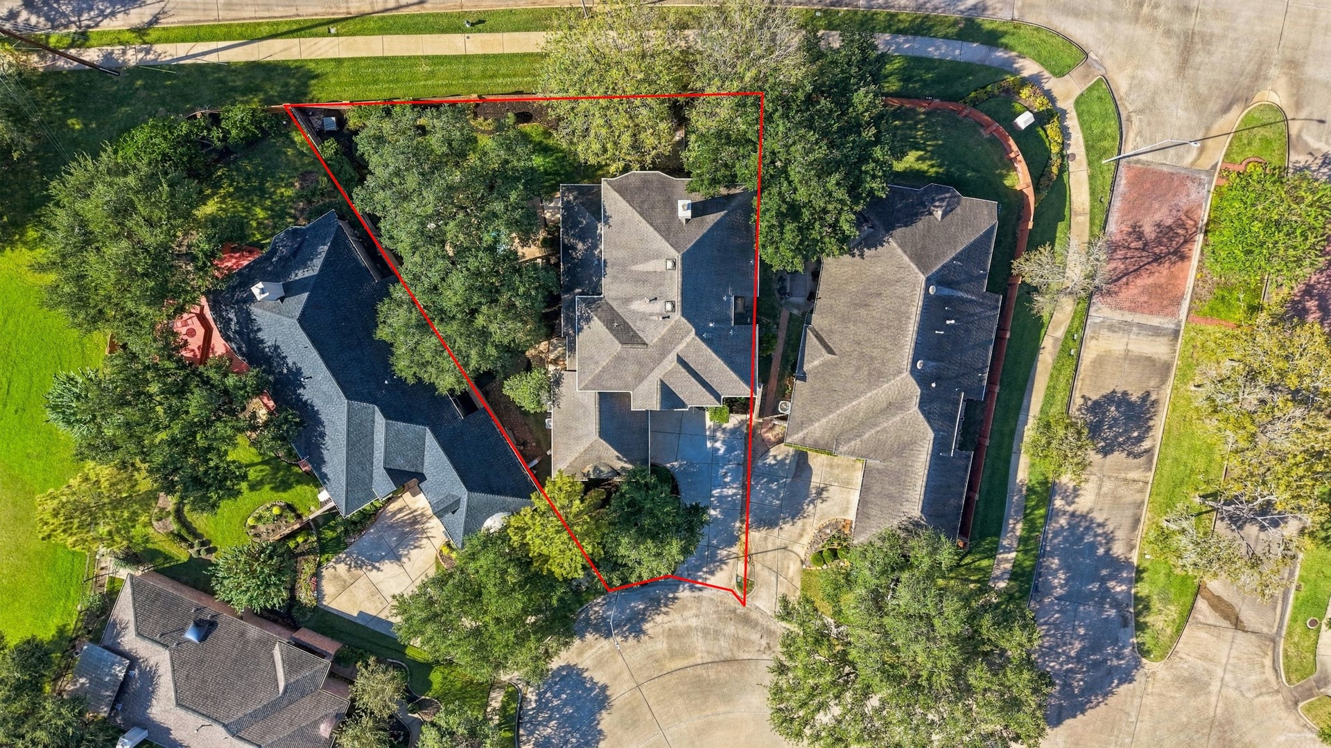 1931 Auburn Trail, Sugar Land, TX 77479 1931 Auburn Trail, Sugar Land, TX 77479