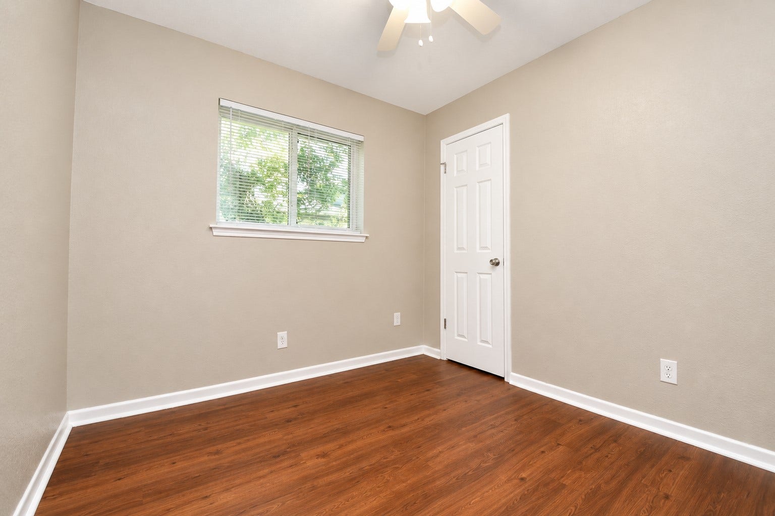 922 Bacliff Drive, Bacliff, TX 77518 Spare Bedroom 2