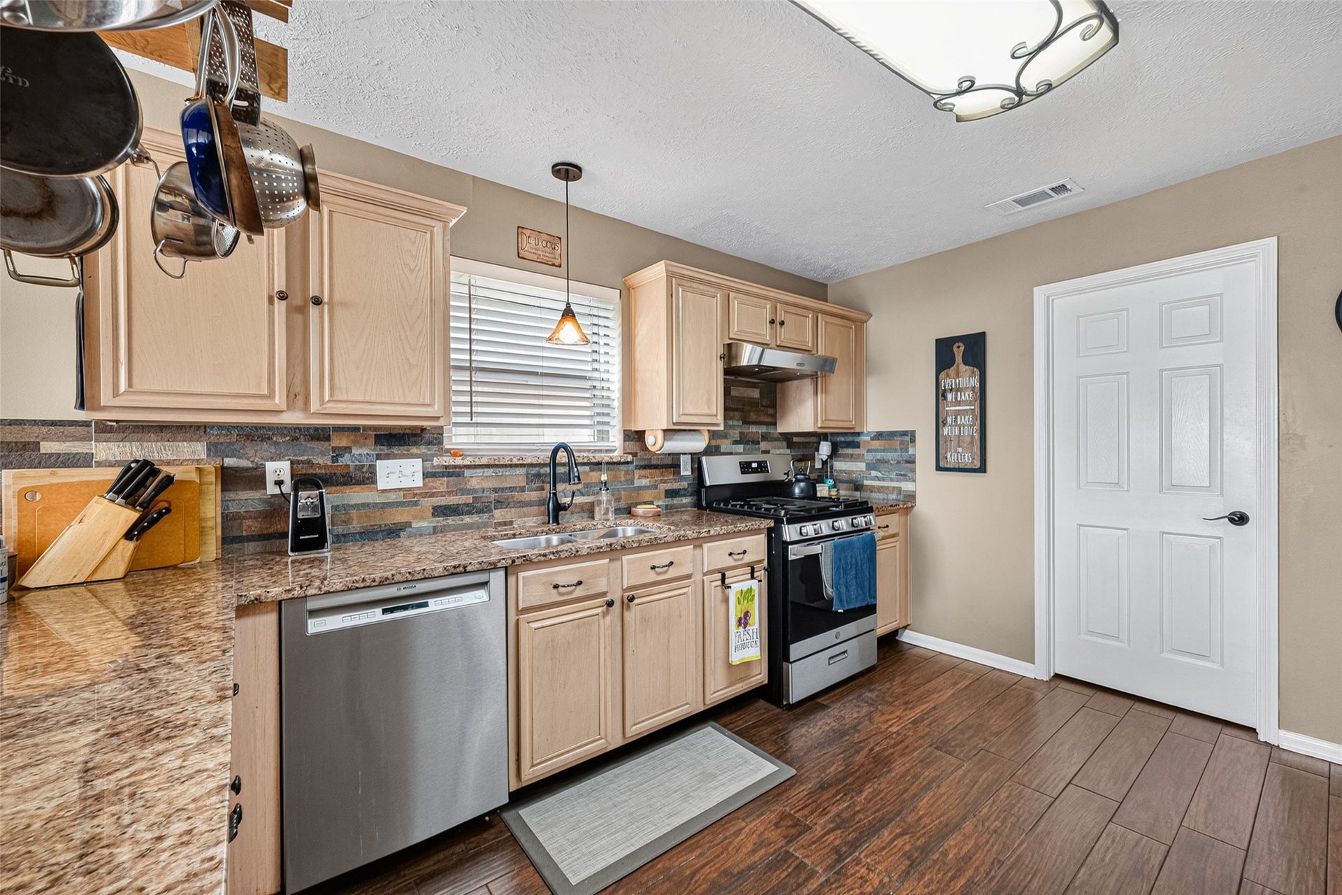 3627 Lindenfield Drive, Katy, TX 77449 3627 Lindenfield Drive, Katy, TX 77449